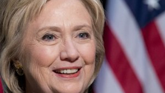 Clinton'a seks yazışmaları şoku
