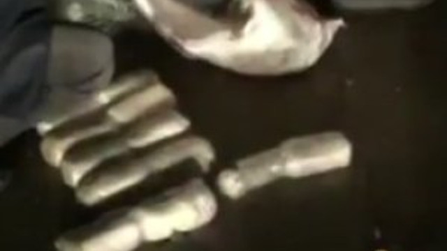 Kaçan araçtan 20 kilo C4 bulundu