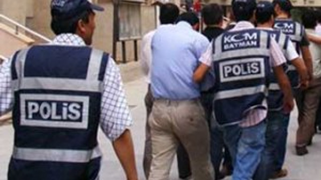 FETÖ'de 100 tahliye !