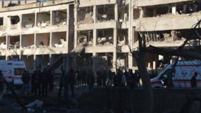 Diyarbakır saldırısında çarpıcı detay: ''Bomba var'' diye bağırdı