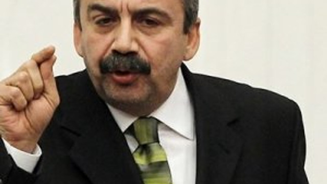 Sırrı Süreyya Önder serbest bırakıldı