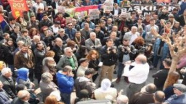 İstanbul'da HDP protestolarına müdahale