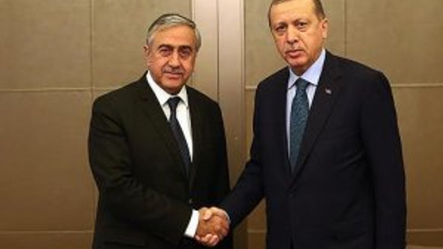 Cumhurbaşkanı Erdoğan KKTC Cumhurbaşkanı ile bir araya geldi