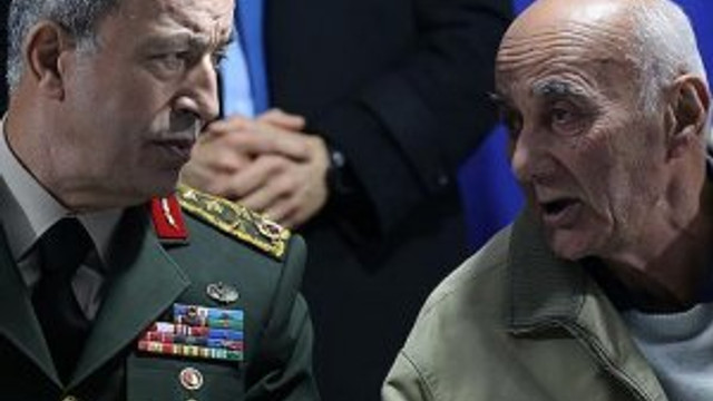 Orgeneral Akar'dan şehit yüzbaşı Kocaman'ın ailesine ziyaret