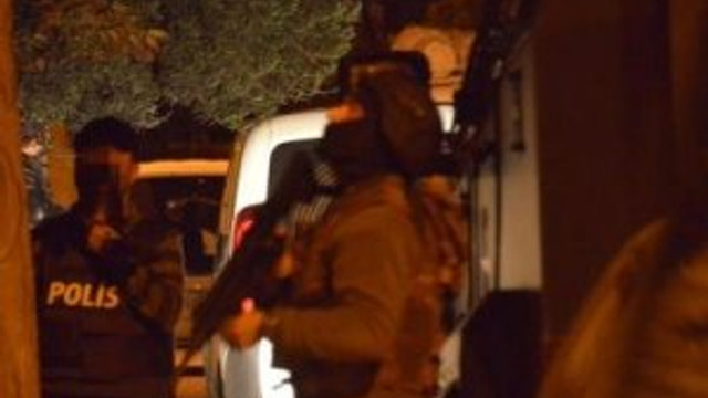 Adana'da PKK'ya şafak operasyonu: 16 gözaltı