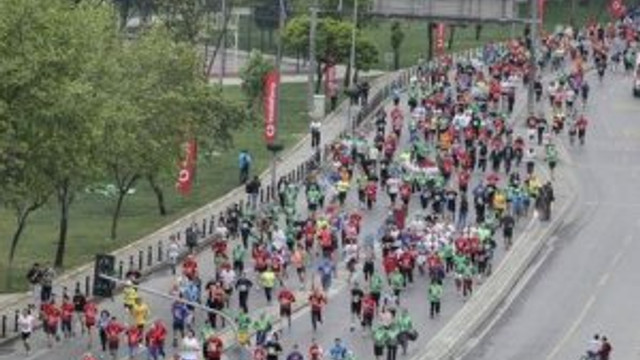 İstanbul'da bazı yollar trafiğe kapatıldı