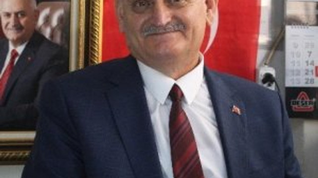 Binali Yıldırım'a ikizi bulundu