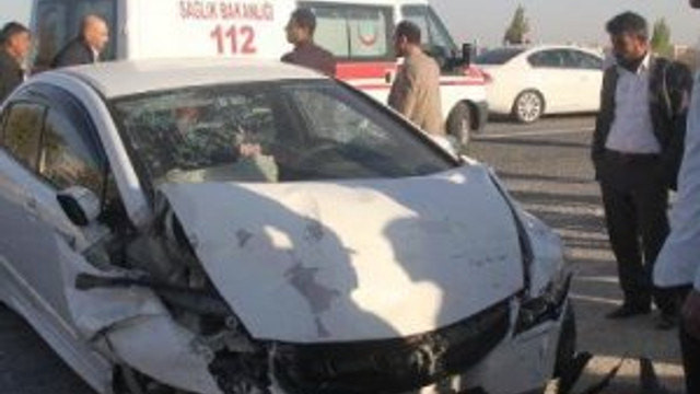 KPSS dönüşü kaza ! 1'i polis 5 yaralı