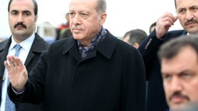 Önce Bakanlar şimdi de korumalar bıyık bıraktı