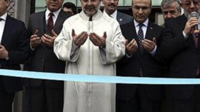 12 canın yandığı Adana'da 6 milyon TL'lik müftülük binası açıldı