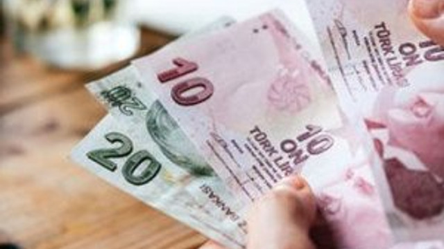İÇKİ VE SİGARAYA BÜYÜK ZAM