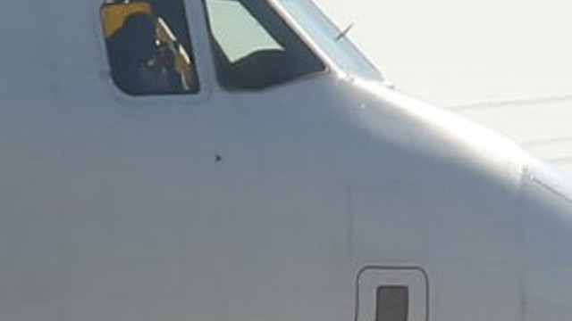 118 Yolcu Tasiyan Ucak Kacirildi Dunya