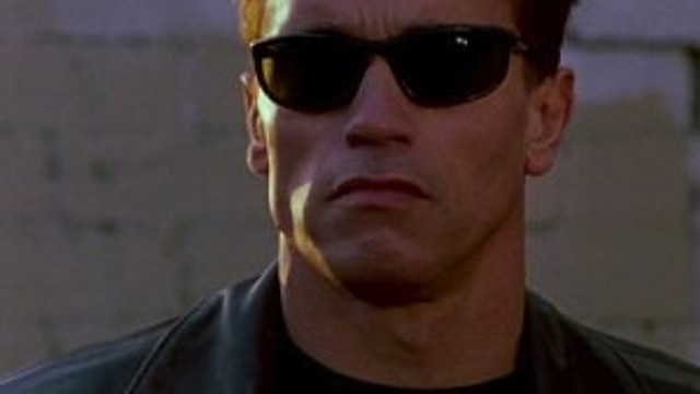 Schwarzenegger de Trump'ı terk etti
