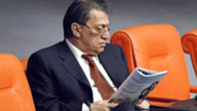 Mesut Yılmaz DP'ye katıldı
