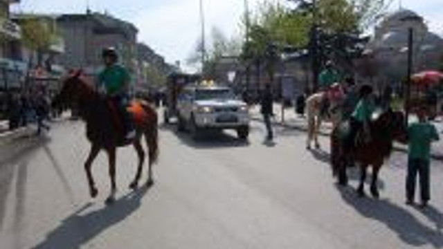 DÜZCE TURİZM HAFTASI RENKLİ GÖRÜNTÜLERE SAHNE OLDU