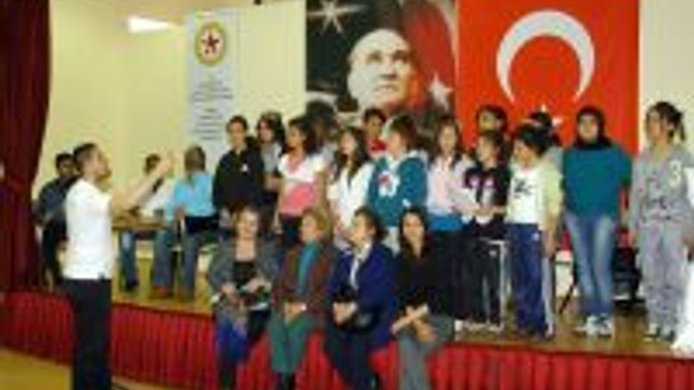 Kiz Yetistirme Yurdu Ogrencileri Muzik Korosu Kurdu Guncel