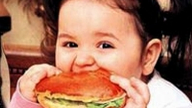 8 Yasinda 90 Kilo Dunya