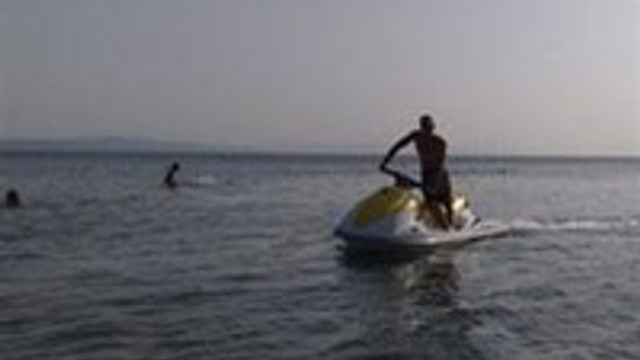 Erdek Te Jet Ski Faciasi 3 Sayfa