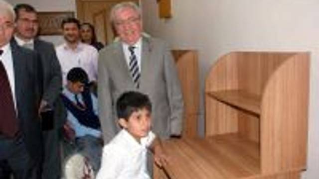 basarili ve fakir ogrencilere ders