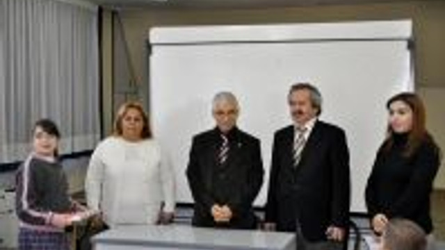 Salihli De Bugune Kadar 600 Bin Mavi Kapak Toplandi Guncel