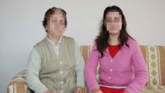 Engelli kıza lezbiyen tacizi
