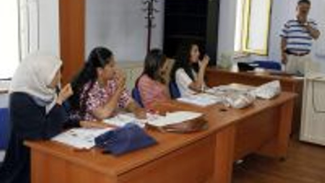 Omek Te Isaret Dili Kursu Ilk Mezunlarini Verdi Guncel