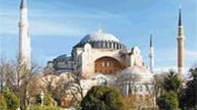 kutsal kase ayasofya da mi guncel