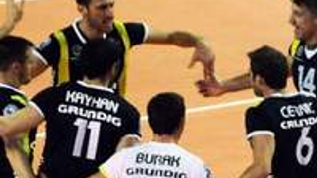 Fenerbahçe 4'te 4 yaptı !