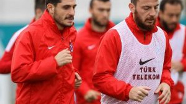 Trabzonspor Dan Demba Ba Icin Yeni Girisim Futbol