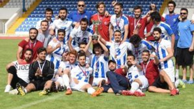 Koç Fest’te Anadolu Üniversitesi Rüzgarı