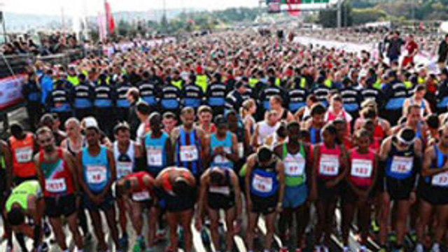 Vodafone Istanbul Yari Maratonu Basliyor At Yarisi