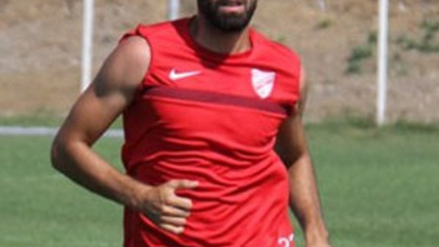 Hakan Arslan eski takımına döndü !
