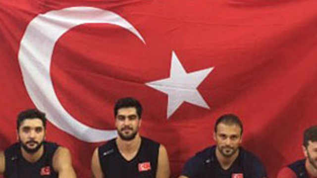 Filenin Efeleri İspanya'ya gitti