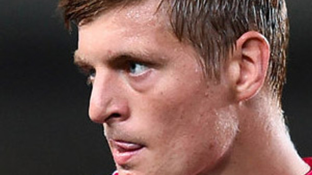 Toni Kroos imzayı attı, tarihe geçti !