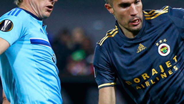 Hollanda Da Mustafa Kemal In Askerleriyiz Slogani Uefa Avrupa Ligi