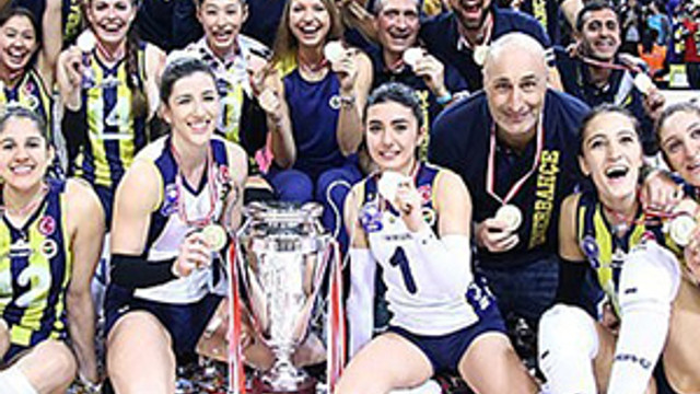 Kupa Voley’de şampiyon Fenerbahçe !
