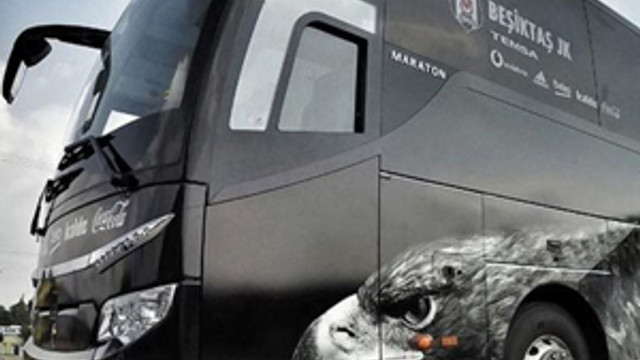 Beşiktaş otobüsüne taşlı saldırıya soruşturma