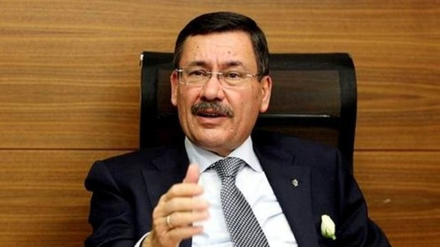 Ahmet Hakan, Melih Gökçek'in AK Parti'deki yeni görevini yazdı