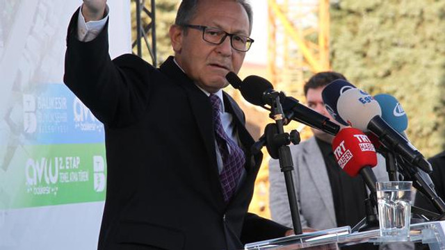 İstifası istenen başkandan olay olacak hareket