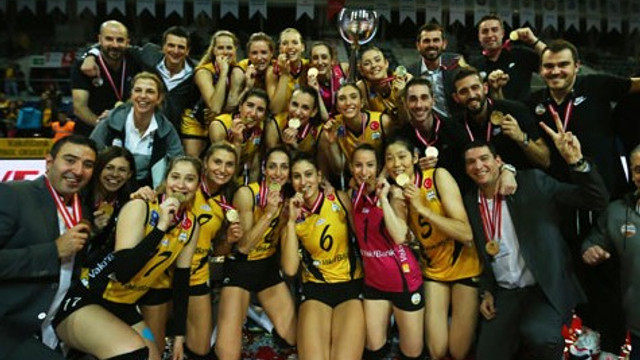 VakıfBank Kupa Voley'de şampiyon !