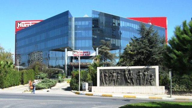 Hürriyet'te bir ayrılık daha