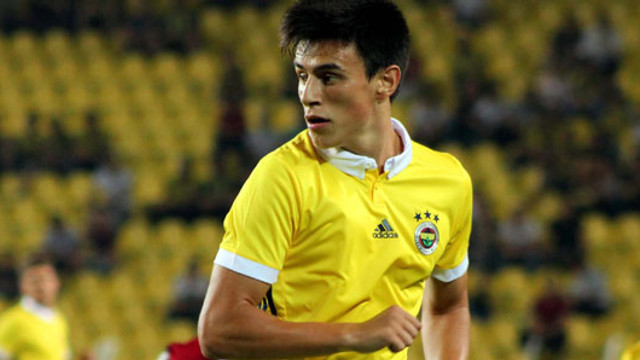 Eljif Elmas'a yeni sözleşme !