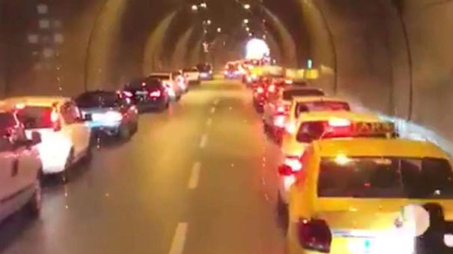 İzmir sürücülerden örnek davranış