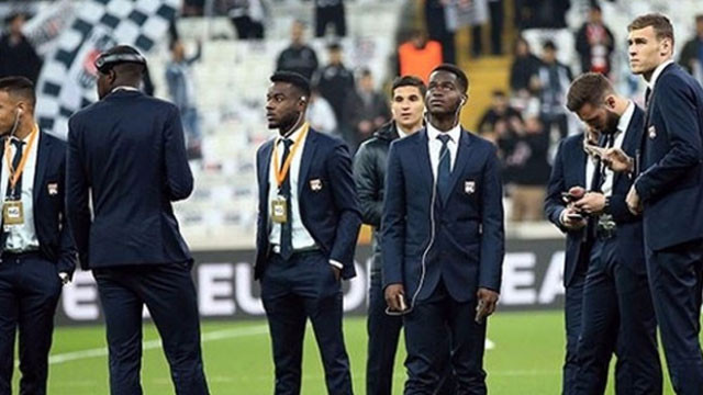 Lyon'lu futbolcular atmosfere hayran kaldı