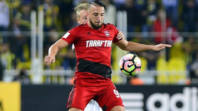 Bursaspor Nabil Ghilas'la her konuda anlaştı