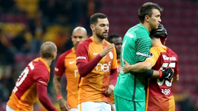 Sinan Gümüş'ün Benfica yolunda !