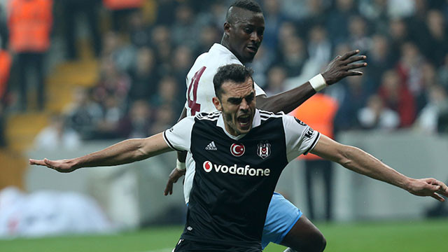 Rhodolfo Beşiktaş'tan ayrılıyor ! İşte o teklif...