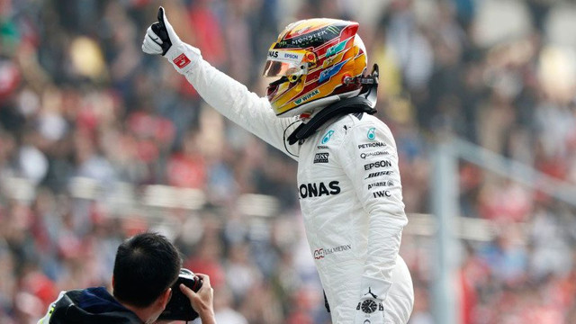 Hamilton yarışlarda su bile içmiyor