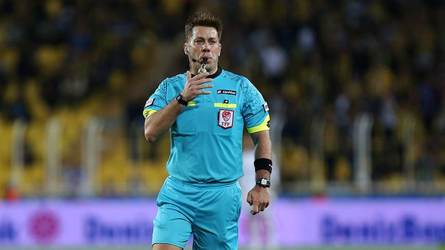 Firat Aydinus 9 Gunde 3 Mac Yonetecek Spor Toto Super Lig