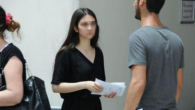 Liseliler karne günü birbirine girdi !